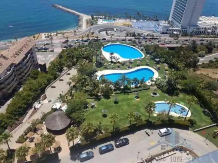 Modern Three-Level Apartment Near The Sea Benalmádena Εξωτερικό φωτογραφία